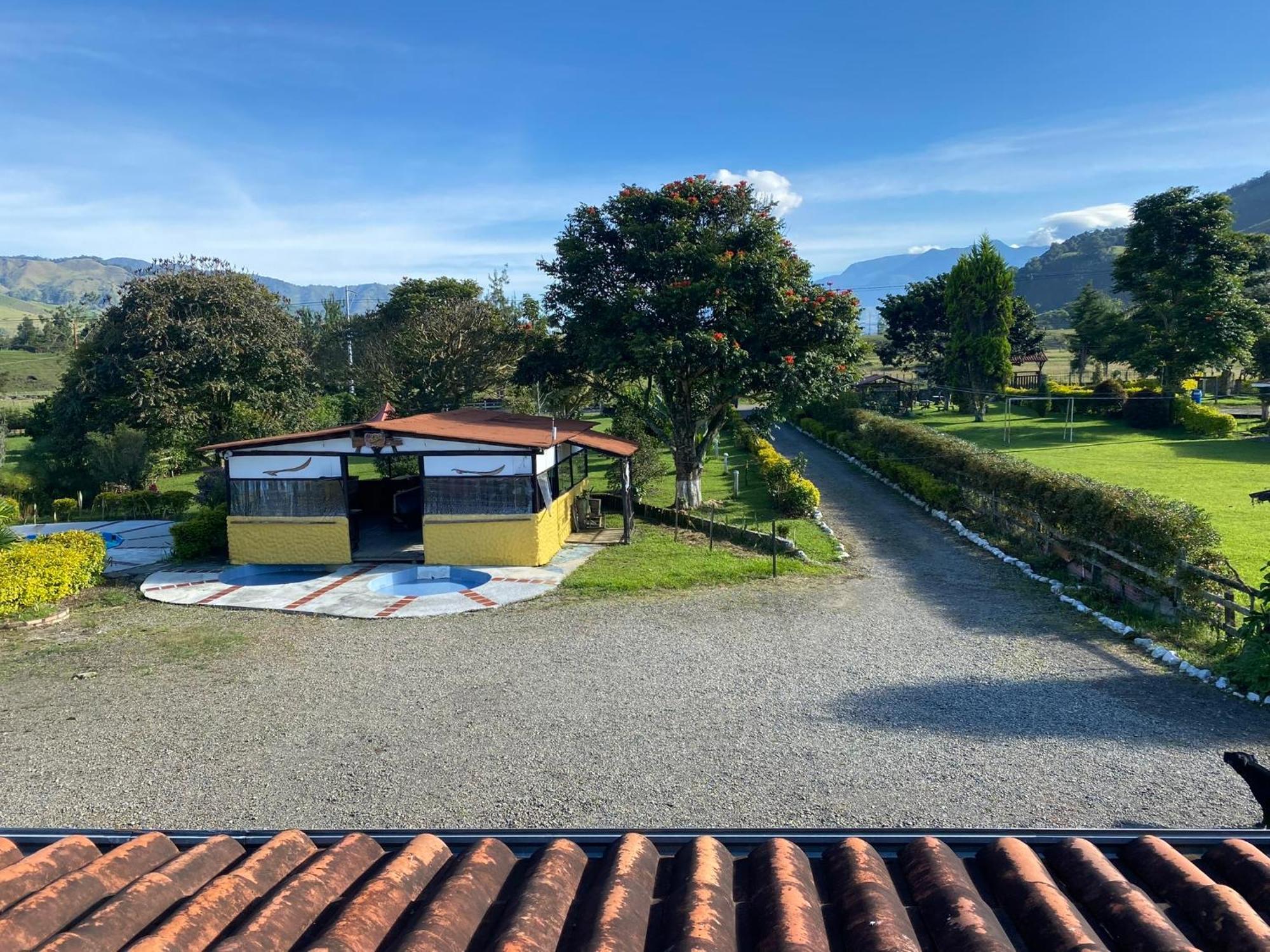 Finca Hotel Paraiso Urrao المظهر الخارجي الصورة